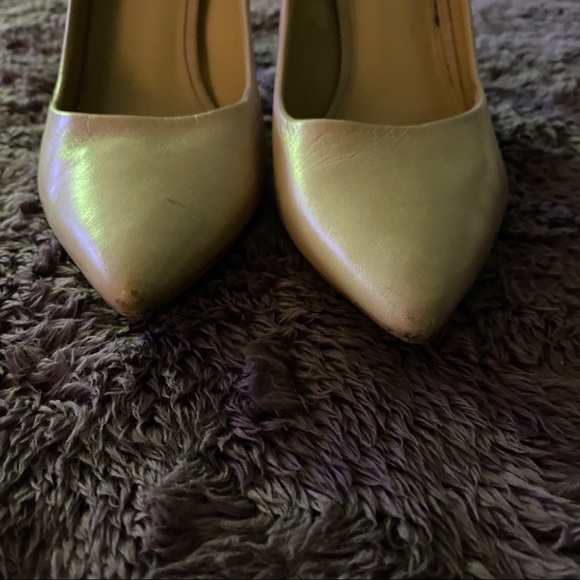 Michael Kors Leather Pumps - Picture 2 of 7